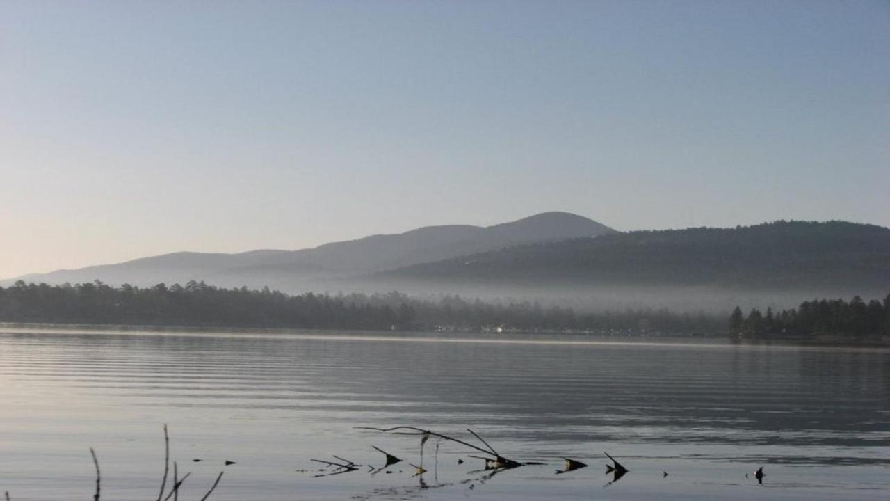 Villa Feathernest On The Lake à Fawnskin Extérieur photo